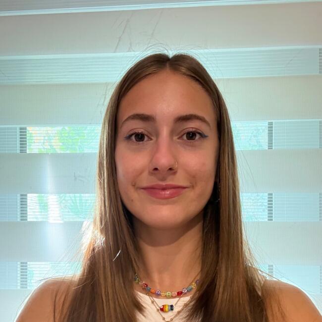 Nanny in Madrid: Laura