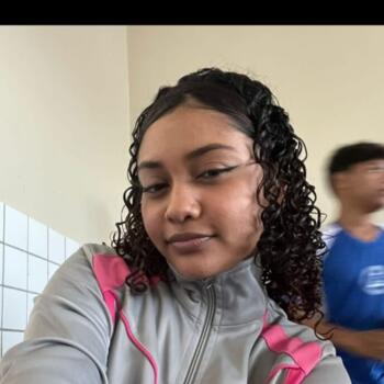 Babá em Belém: Aline