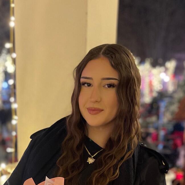 Babysitter in London: Adolina