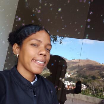 Niñera en Caracas: Valentina