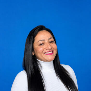 Babysitter in Borough of Queens: María Isabel