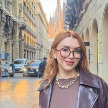 Babysitter in Barcelona: Dayana