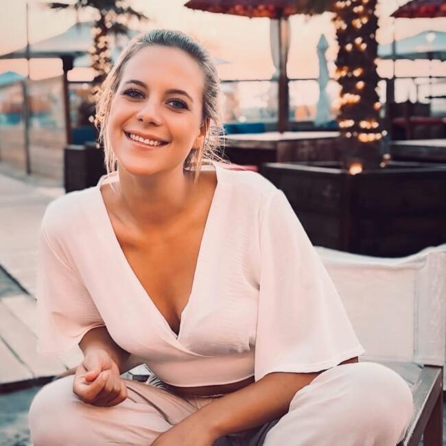 Babysitter in Blankenberge: Chayenne