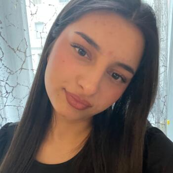 Babysitter in Wien: Cristina