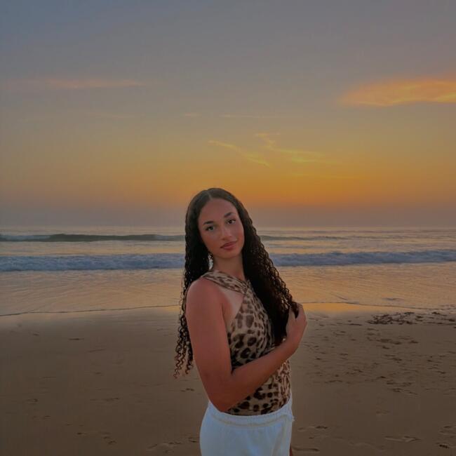 Babysitter in Villeneuve-sur-Lot: Kiara