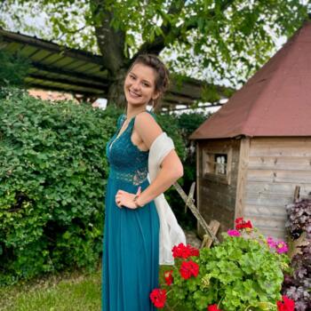 Babysitter Mont-Saint-Aignan: Camille 