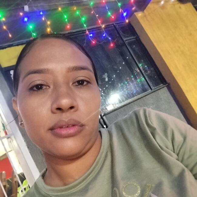 Niñera en Santa Marta: ADELAIDA