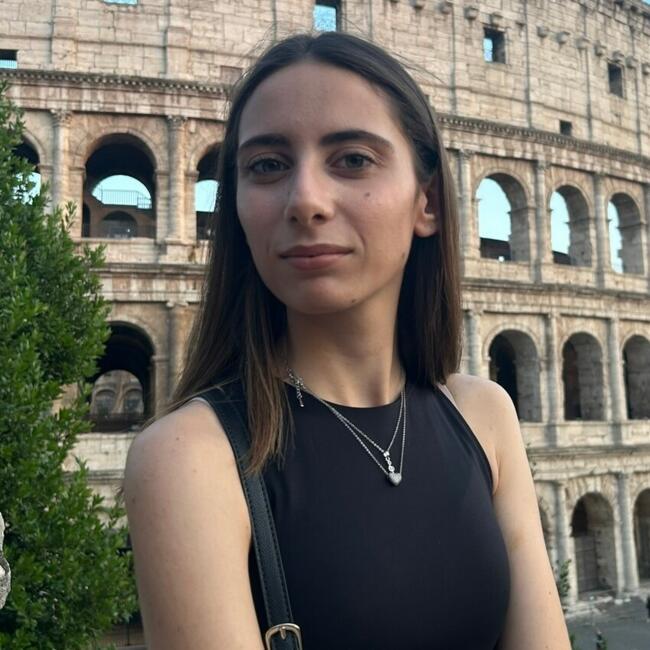 Babysitter in Rome: Chiara