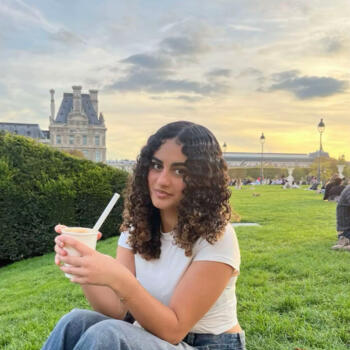 Babysitter in Viry-Châtillon: Celina