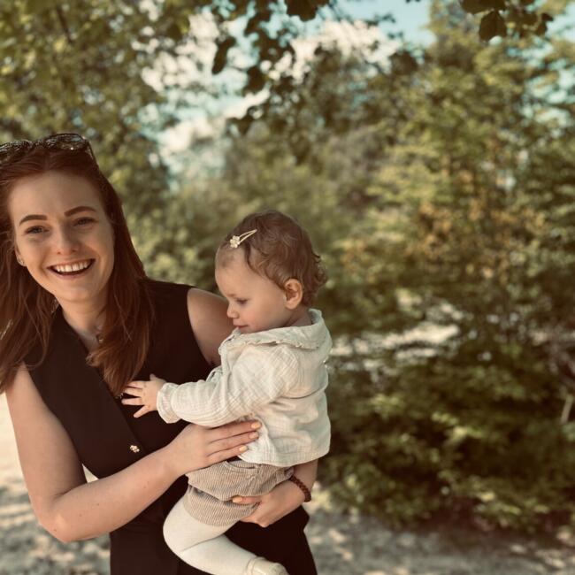 Babysitter Job in Lokeren: Larissa