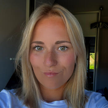 Babysitter Coquelles: Ines