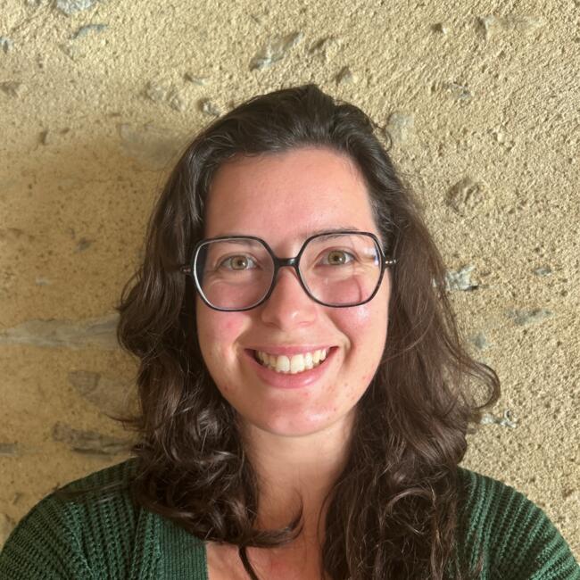 Babysitter in Montreuil-Juigné: Justine