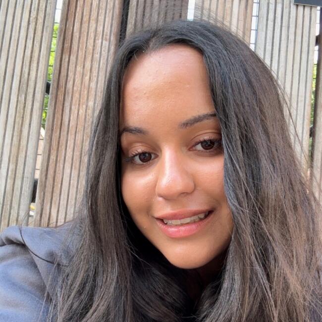 Babysitter in Ans: Valentine