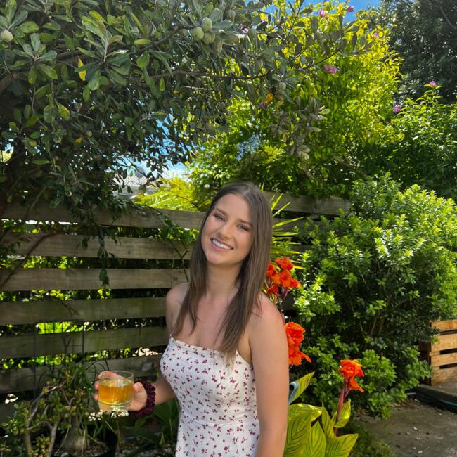 Babysitter in Sydney: Laura