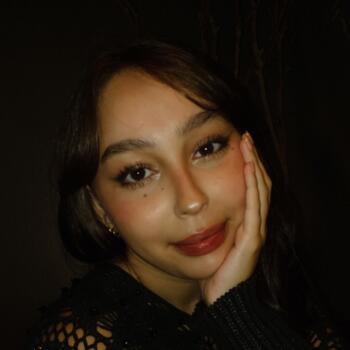 Babá em Catalão: Julia