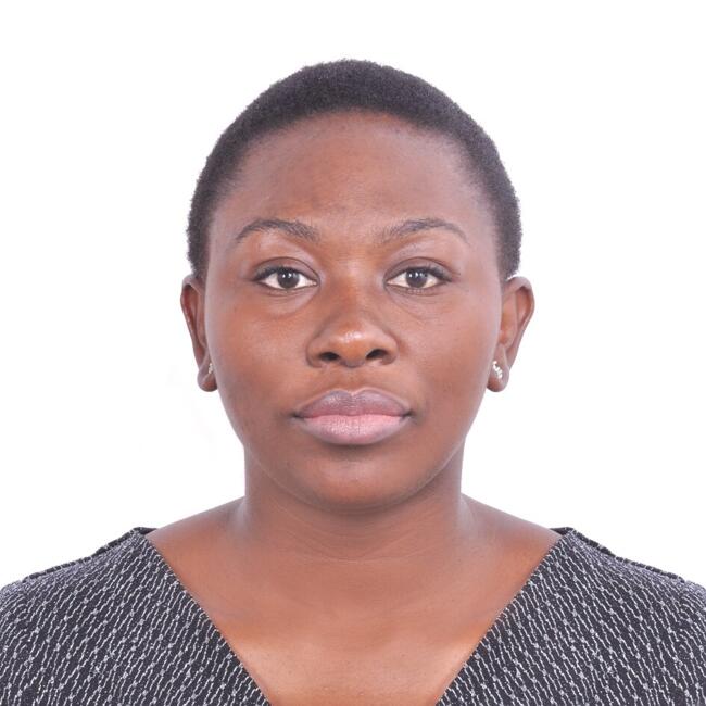 Babysitter in Dubai: Melanie