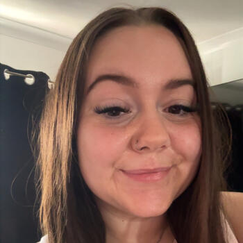 Babysitter in Bicester: Amy