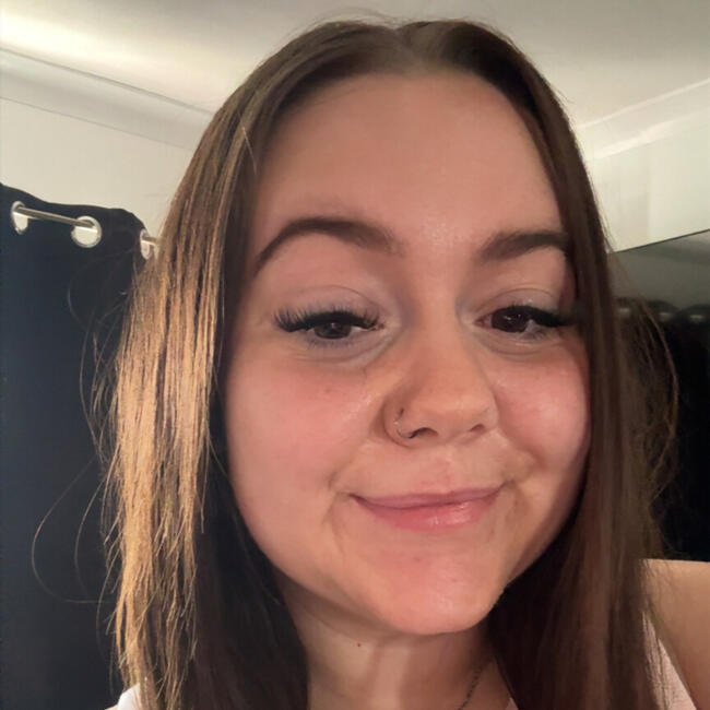 Babysitter in Bicester: Amy