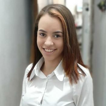 Babysitter in Praia Grande: Geovanna