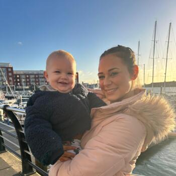 Babysitter in Portsmouth: Christina