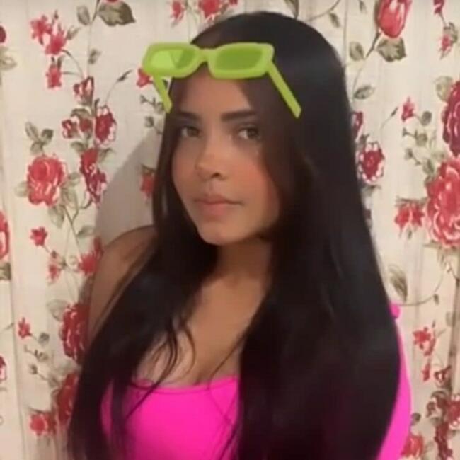 Babysitter in Praia Grande: Ana