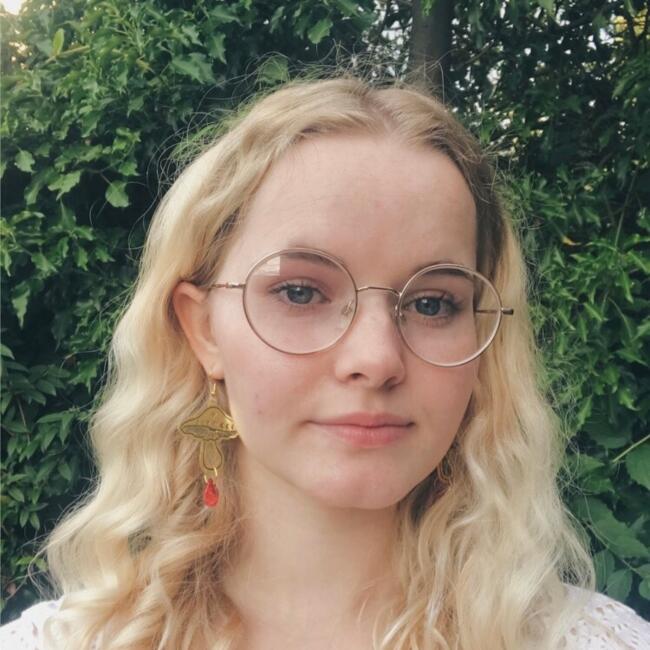 Babysitter in Saint Neots: Charlotte