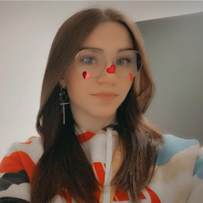 Babysitter in Évin-Malmaison: Liza