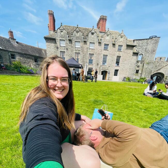 Babysitter in Londerzeel: Laura