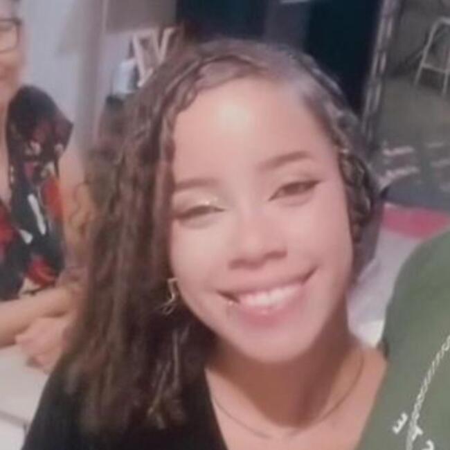 Babá em Brasília: Vitoria