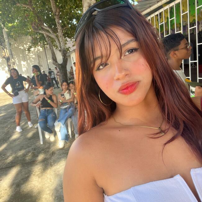 Babysitter in Cartagena: Brianis