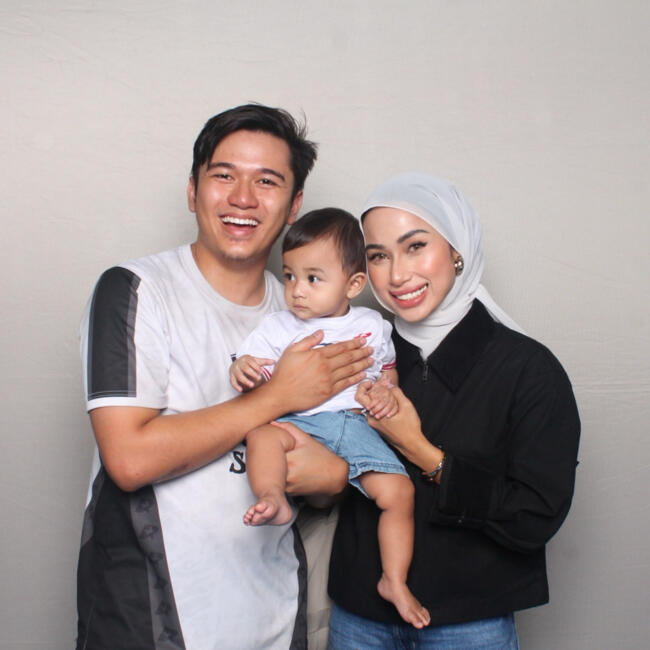 Babysitting job in Jakarta: Farhana