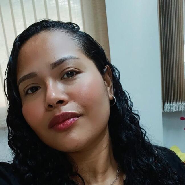 Babysitter in Ceilândia: Amanda