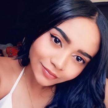 Babysitter Pasto: Adriana Valentina