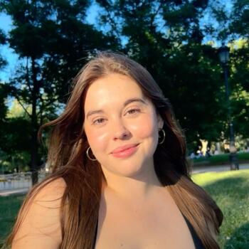 Babysitter em Vila do Conde: Laura