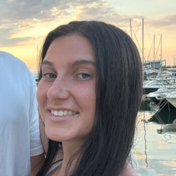 Baby-sitter Balaruc-les-Bains: Jade