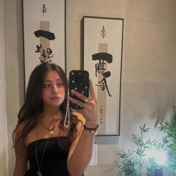 Babysitter in Agen: Sokhin