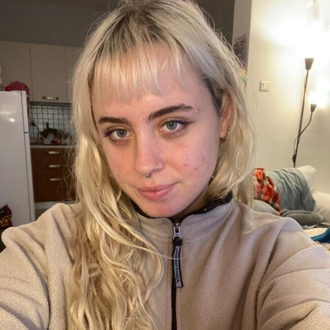 Babysitter in Thessaloniki: Μυρτώ