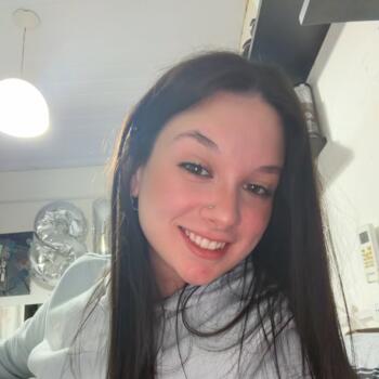 Babysitter in Montevideo: Antonella