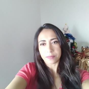 Babá em Colombo: Silmara