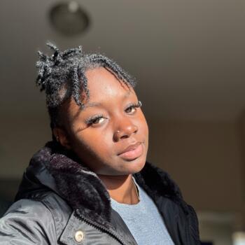 Babysitter in Brooklyn: Kicha Lany