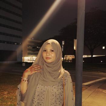 Babysitter in Singapore Island: Lailatul