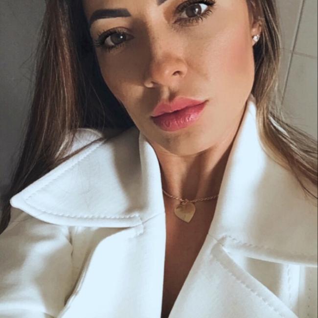 Babysitting job in Gravataí: Patricia