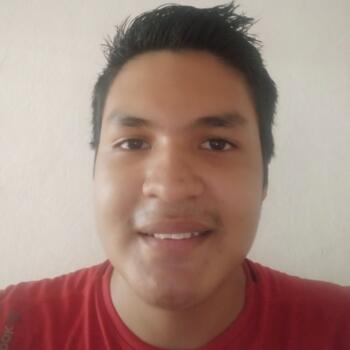 Niñera en Mérida: Samir Omar Cervantes Fernández