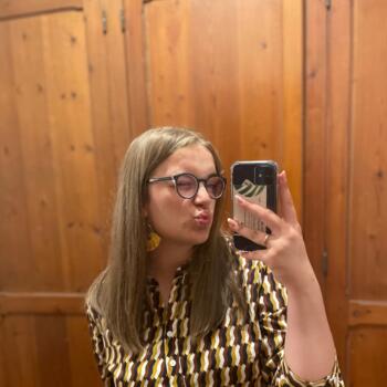 Baby-sitter in Le Bec-Hellouin: Laura