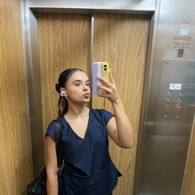 Babysitter in Fortaleza: Dayane