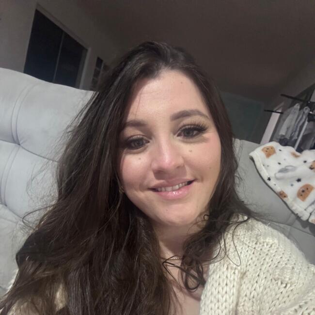 Babysitting job in Curitiba: Amanda