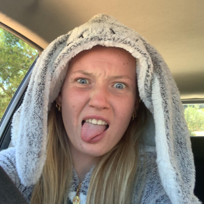 Babysitter in Solliès-Toucas: Andrea