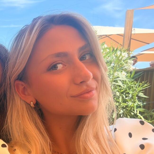 Babysitter in Biguglia: Alessia