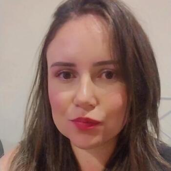 Babysitter in Sorocaba: Amanda