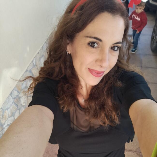 Lavoro per babysitter a Siracusa: Valeria